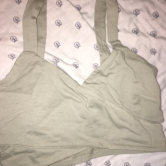 Olive green crop top - Picture 1 of 2
